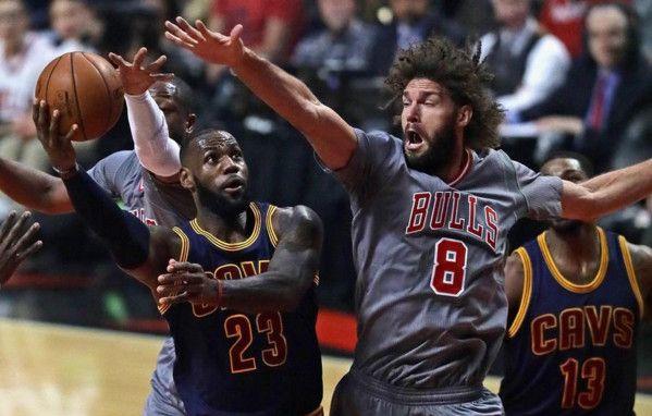  米切尔单节二十一分炸裂，骑士击溃尼克斯冲击季后赛  